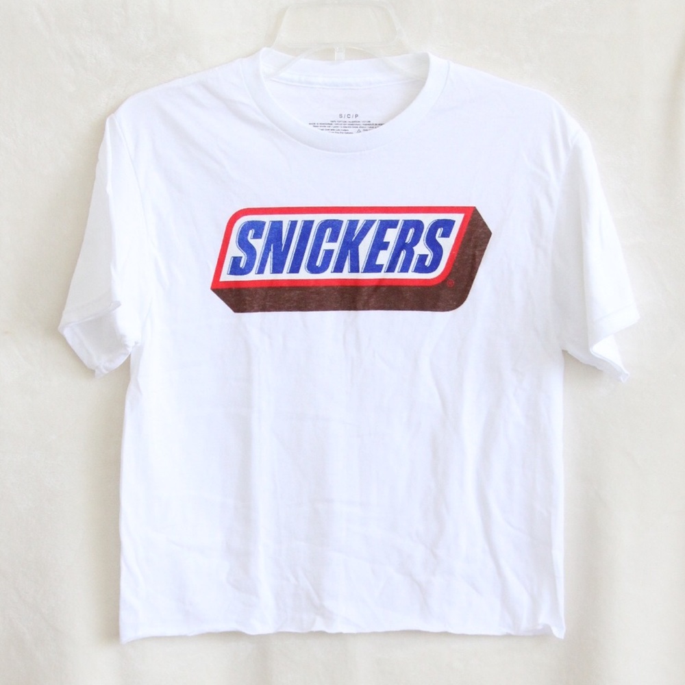 NWOT Snickers Candy Bar Cropped Tee
